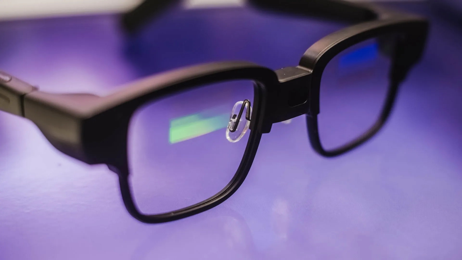 Tecno AI Glasses dan AI Glasses Pro: Inovasi Desain Tanpa “Bengkak” di MWC 2025