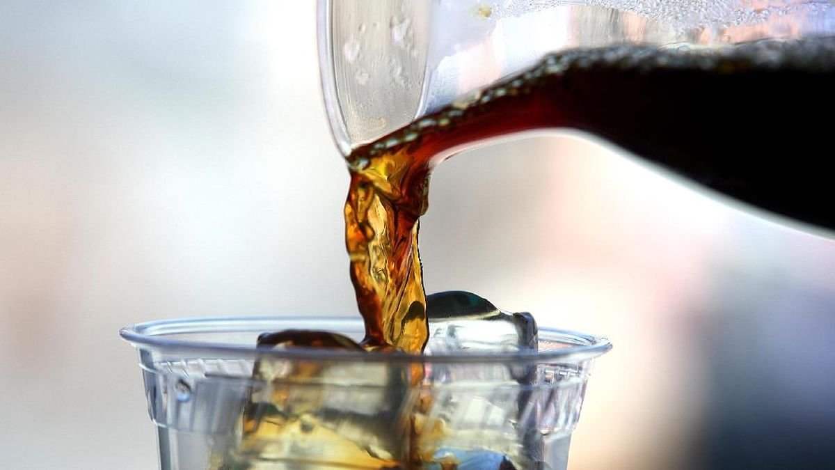 Minum Kopi Terlalu Banyak Bisa Rusak Ginjal