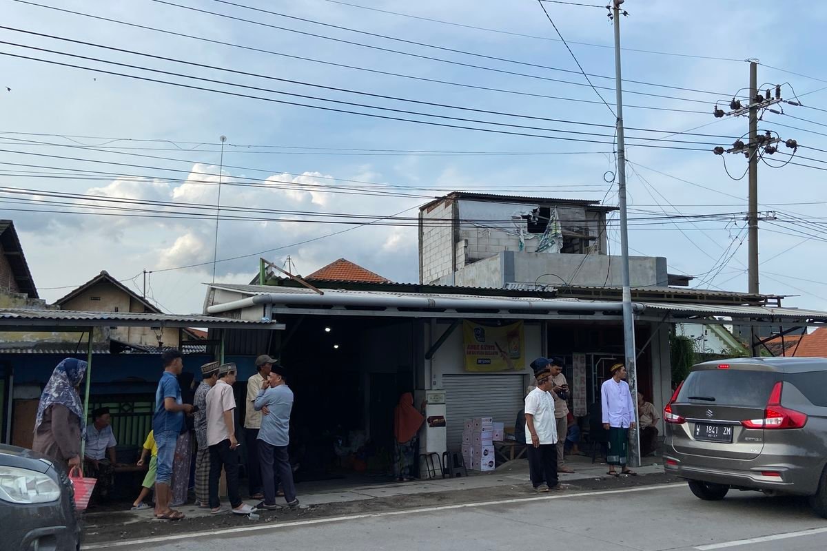 Keluarga Sidoarjo Tewas Longsor di Pacet