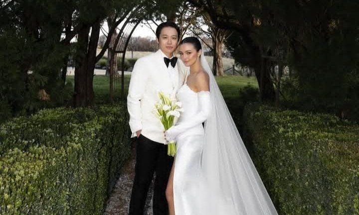Momen Pernikahan Amanda Rawles yang Bikin Terpukau