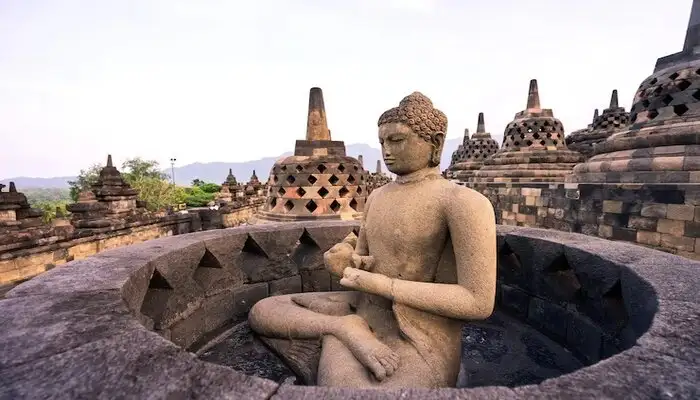 Struktur dan Unsur Candi Borobudur