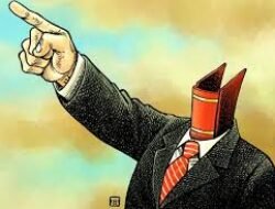 Analisis Peran Kelompok Intelektual Dalam Memberikan Arah Kebijakan Politik Bangsa Indonesia